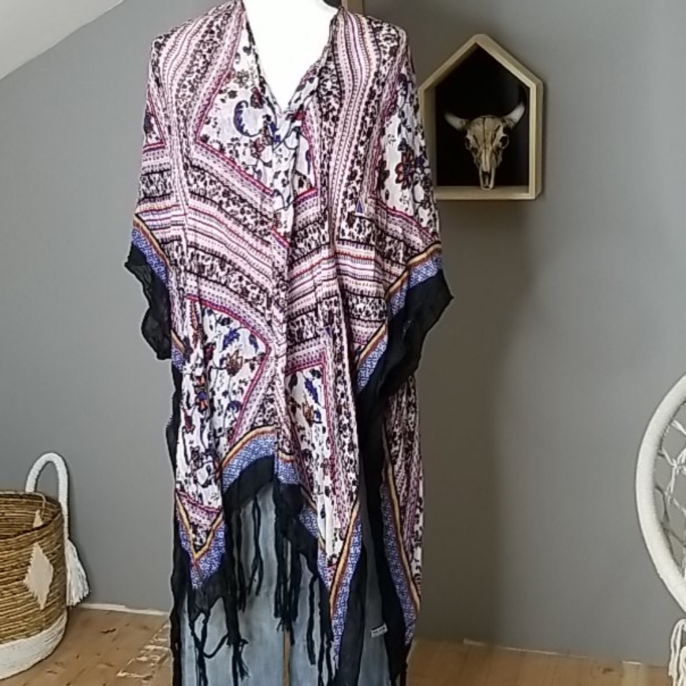 Beautiful Boho Tassel Kimono Wrap Coverup